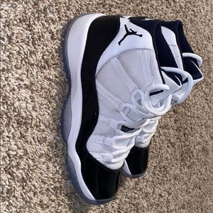 Jordan 11s